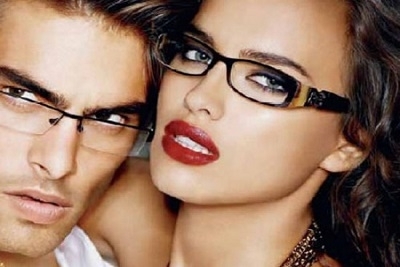 Dioptrijski ram + Japanska FOTO MAXXEE by HOYA stakla + futrola i krpica + kontrola dioptrije